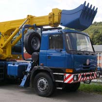 Autoexcavator telescopic